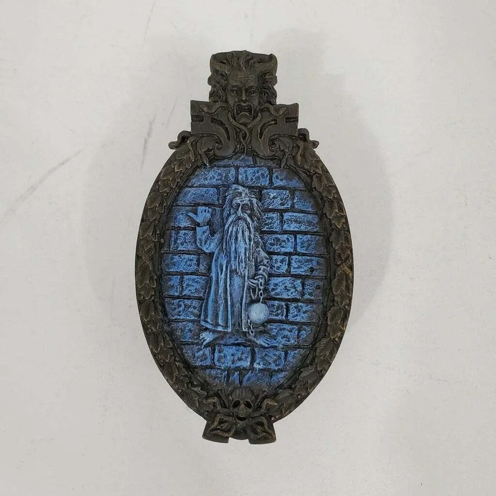 Disney Haunted Mansion Olszewski Pockitpal Trinket Box‎ Hitchhiking Ghost B-006